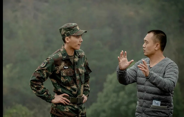 号手就位免费观看完整版在线观看，军旅青春的热血与荣耀