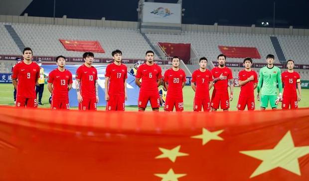 国足挑战澳大利亚，足球的激情与坚韧的较量